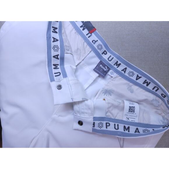 PUMA NWT DryCELL Golf Shorts Men’s 34 White – Moisture Wicking, Performance Fit - Picture 9 of 10